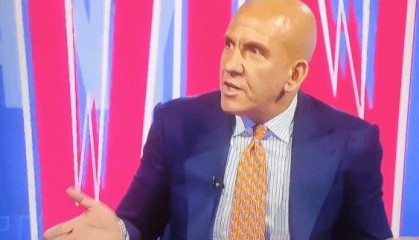 金沙娱乐城-迪卡尼奥气到撞破头 只因听到意甲追不上英超？
